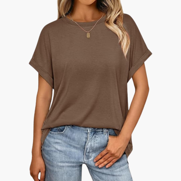 T-shirt oversize pour femmes avec col rond et manches retroussées