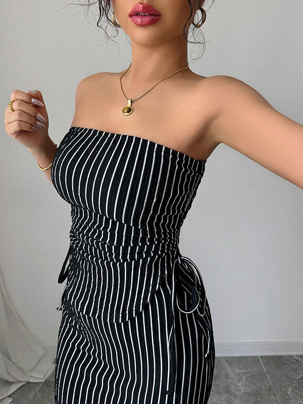Ensemble deux pièces rayé moulant bustier – haut + jupe