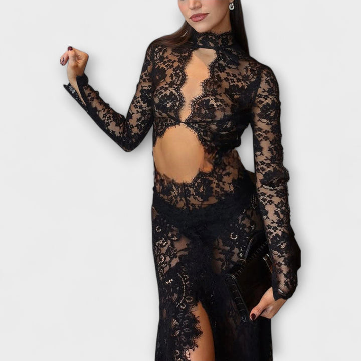 Azalee - Élégance de Minuit Robe Maxi Longue à Découpes Transparentes