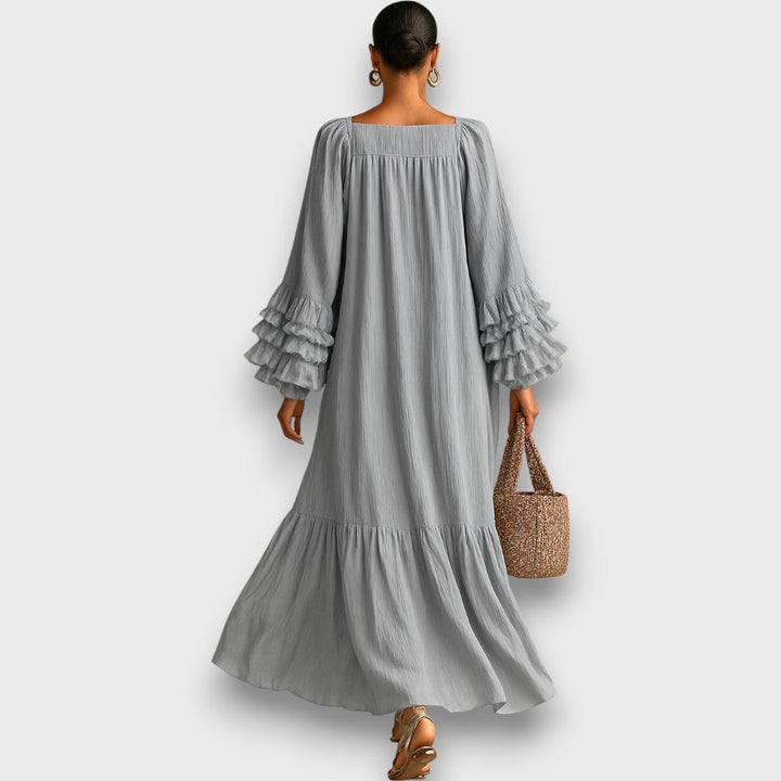 Elviana – Robe maxi plissée en chiffon