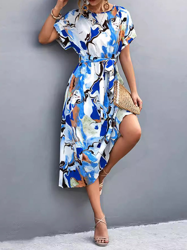 Robe mi-longue ample ajourée imprimée coupe trapèze, à taille nouée, à col rond