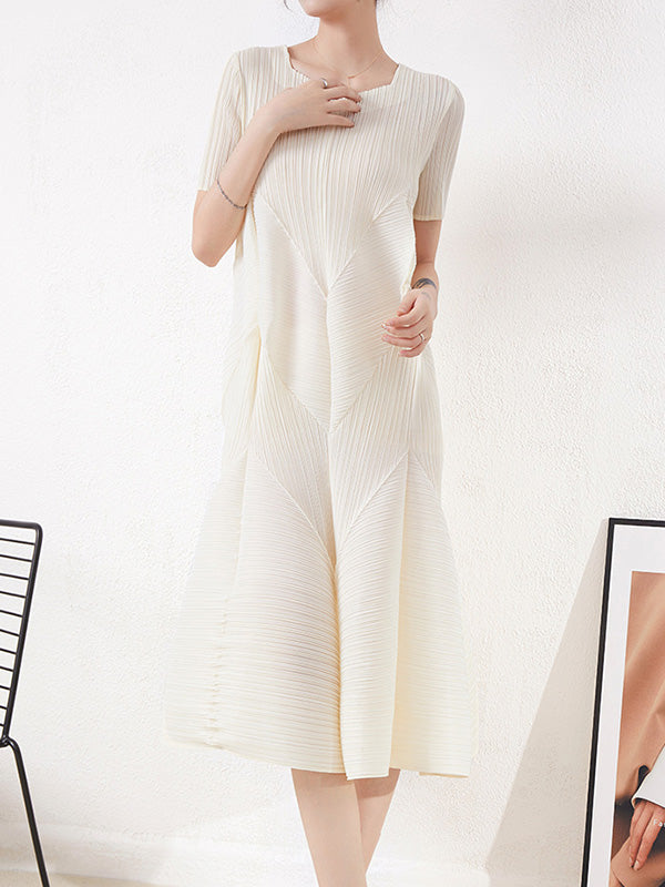 Robe mi-longue décontractée plissée à manches courtes, à col rond, couleur unie