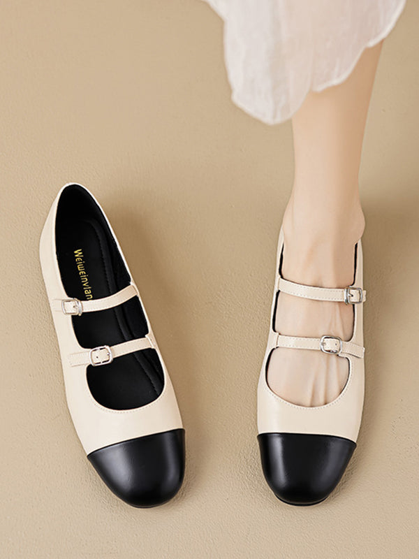 Chaussures plates à empiècements et bout rond avec boucle de ceinture Mary Janes