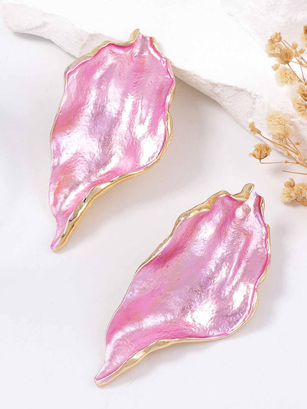 Boucles d'oreilles plissées à coupe irrégulière, à imprimé feuilles