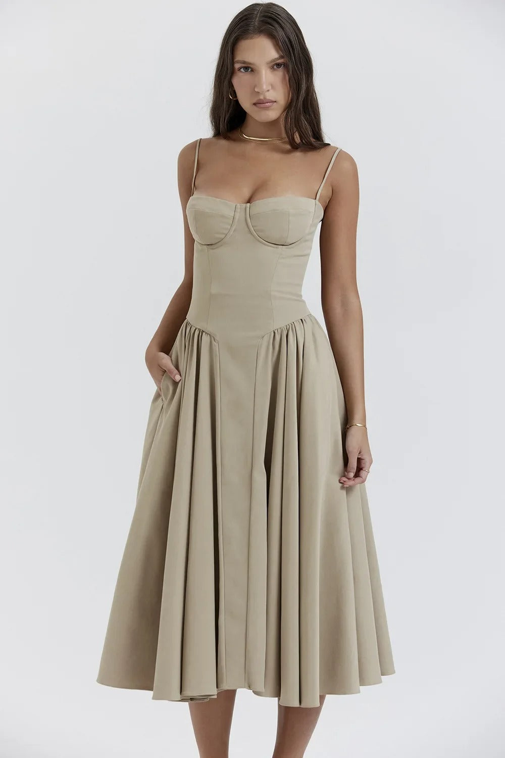 Nina - Robe midi sans manches en corset