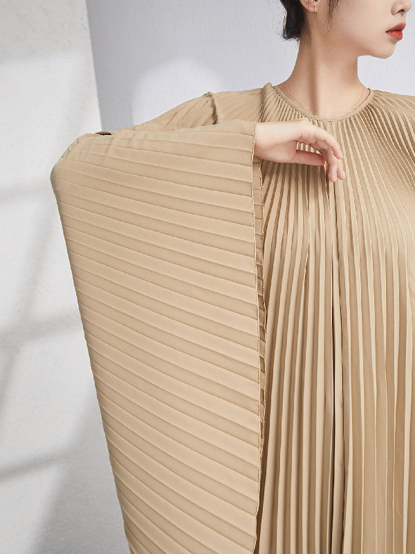 Robe longue ample plissée à manches chauve-souris, couleur unie