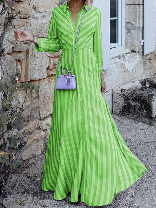 Robe longue élégante rayée à manches longues, à col revers
