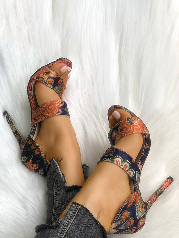 Sandales à talons imprimées à bout ouvert