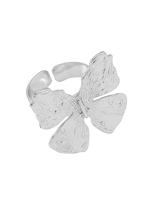 Bague en forme de papillon