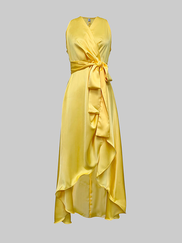 Robe longue ample à ourlet plongeant, à bordure volantée, à taille nouée, à col en V, couleur unie