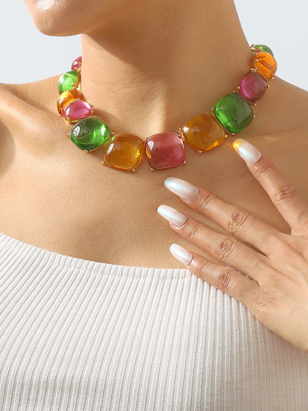 Collier géométrique délicat