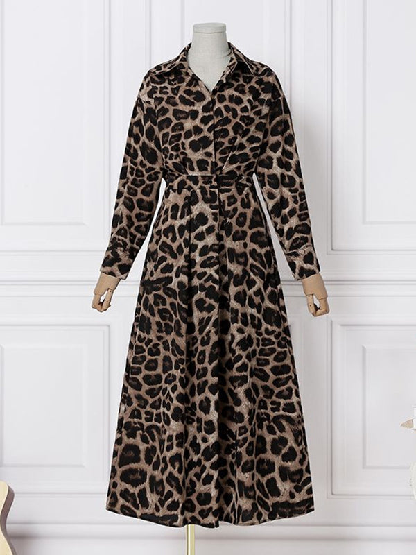 Robe longue boutonnée taille haute, à manches longues, à imprimé léopard, à col revers