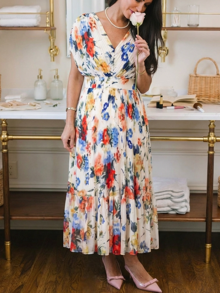 Savannah | Robe midi florale à manches courtes et plissée
