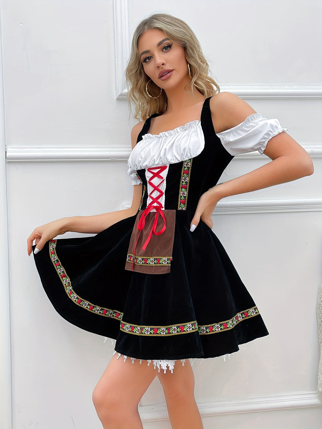 Robe Dirndl sans Épaules Noire pour Femmes Oktoberfest