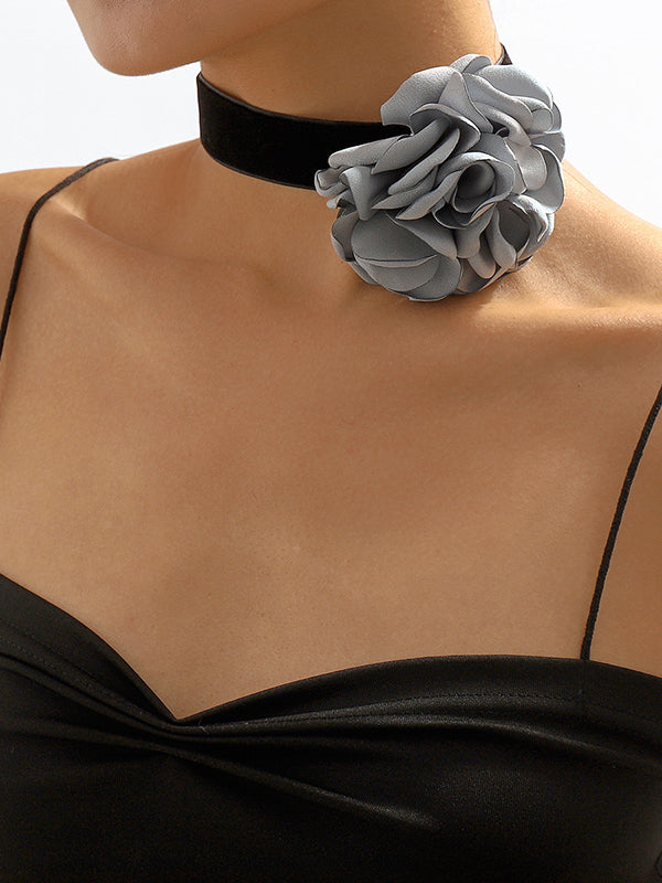 Collier en forme de fleur