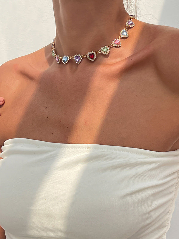 Collier géométrique en forme de cœur
