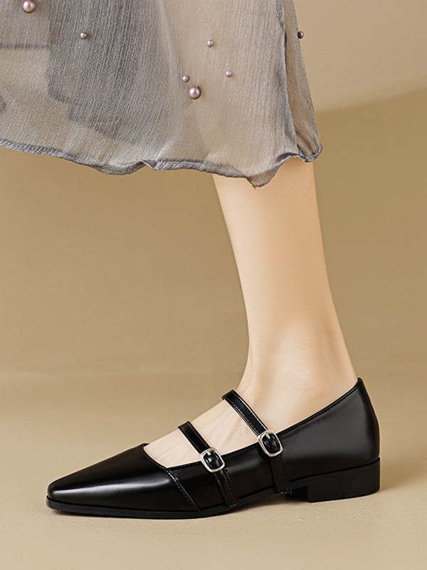 Chaussures plates à bout pointu, à découpe basse, à empiècements