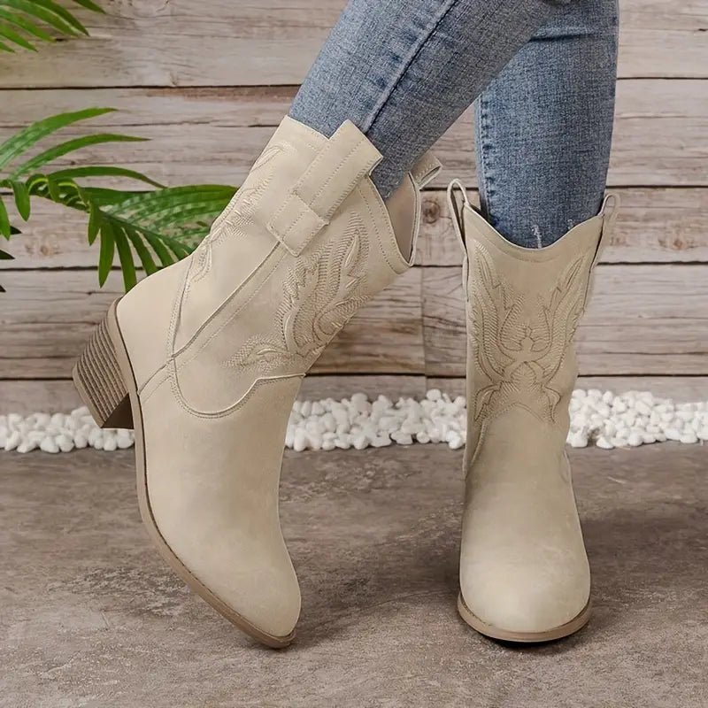 Bottes de cheville western rustiques, brodées et confortables pour femmes