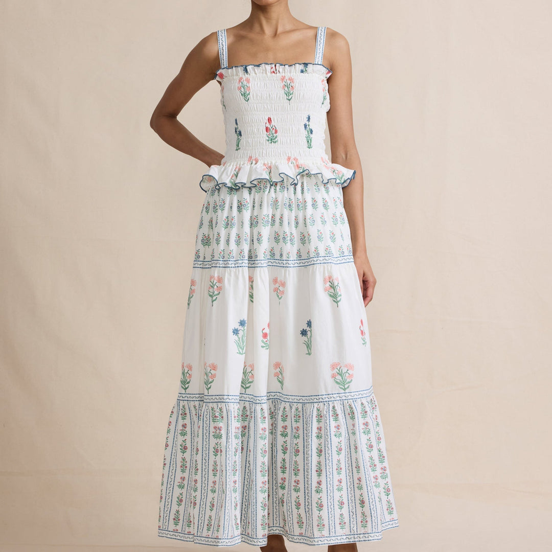 Naia - Robe maxi smockée à motifs floraux pour femmes