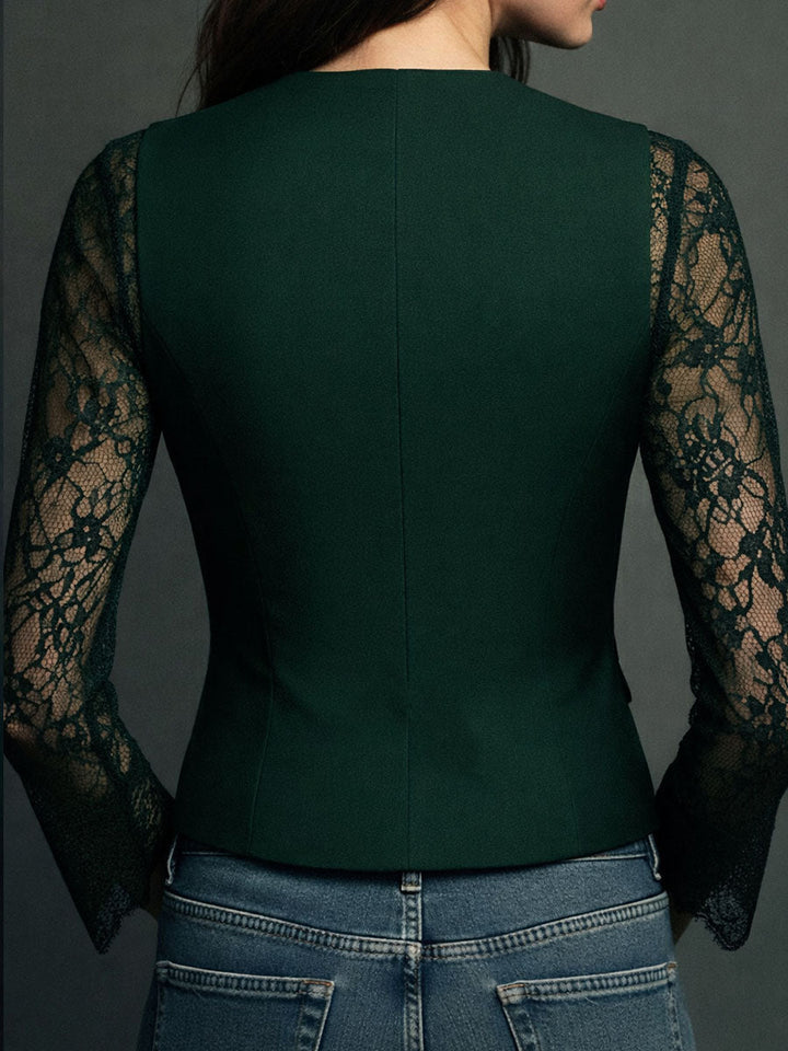 Felicia | Blouse en dentelle délicate au look moderne