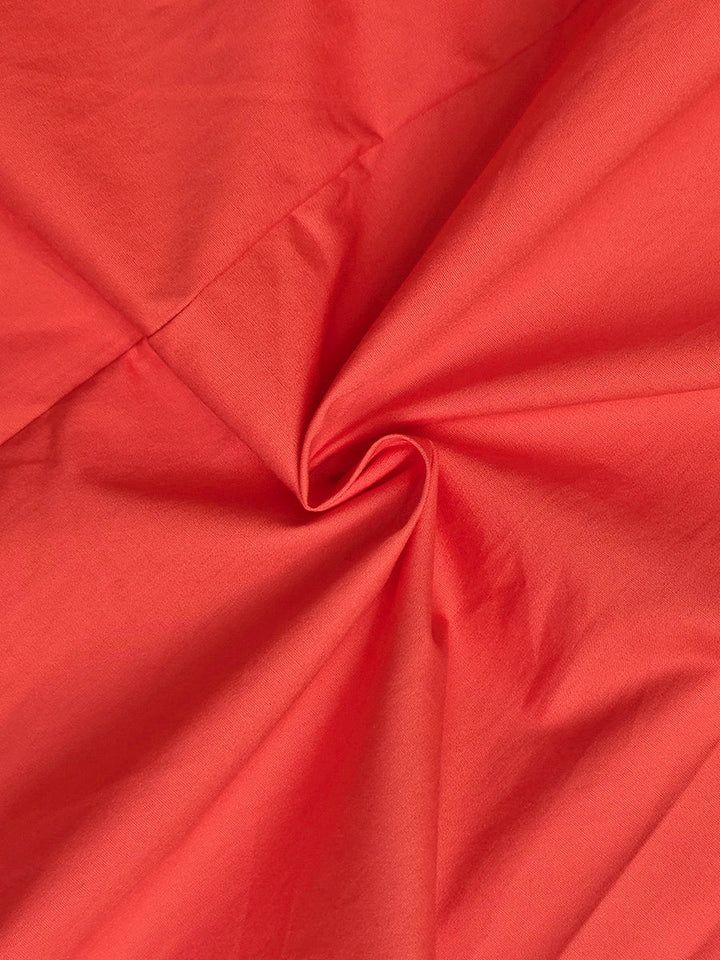 Robe chemise plissée coupe trapèze, taille haute, à col en V, couleur unie