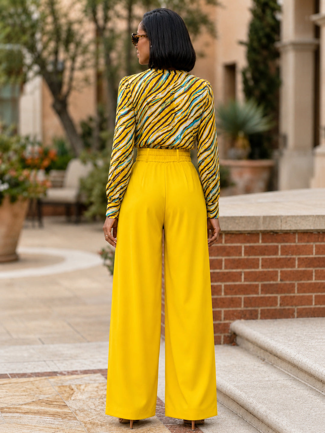 Pantalon plissé ample à poches, sans ceinture, à jambes larges, couleur unie