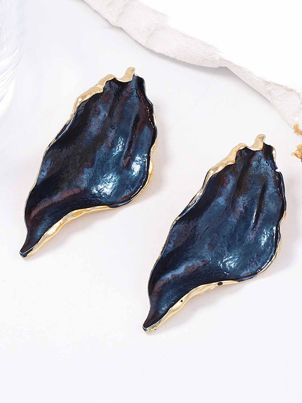 Boucles d'oreilles plissées à coupe irrégulière, à imprimé feuilles
