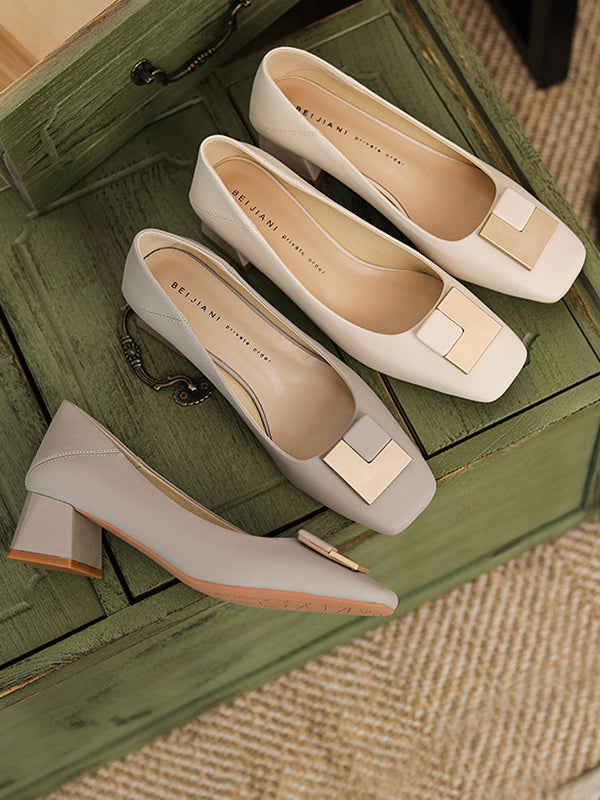 Chaussures élégantes à talons mi-hauts carrés avec boucle carrée