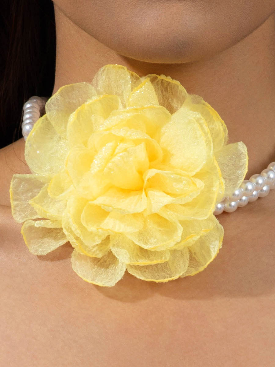 Collier en forme de fleur