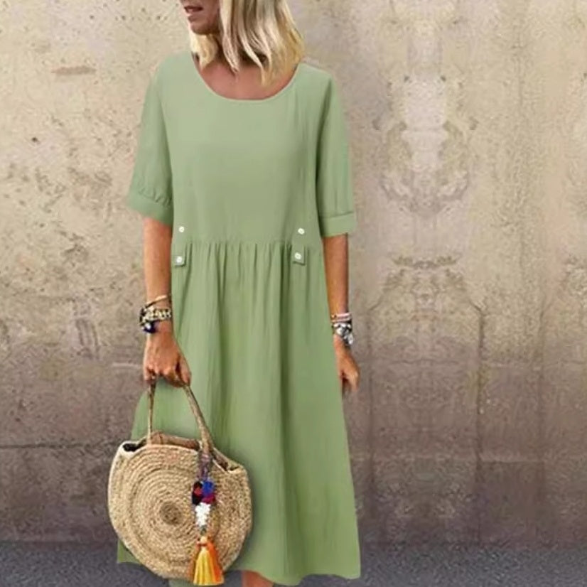 Clara - Robe midi avec des boutons à la taille