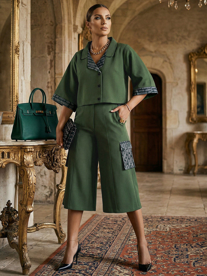 Short ample taille haute, à poches, à empiècements, couleur contrastée