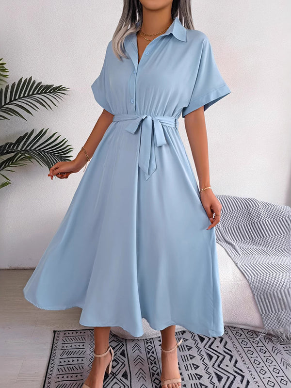 Robe chemise ample à manches courtes, à empiècements, à taille nouée, à col revers, couleur unie