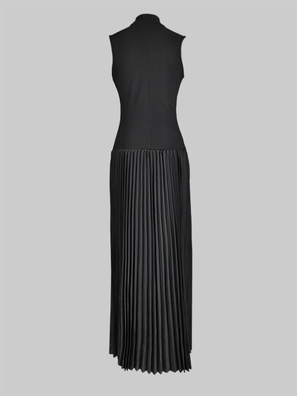 Robe longue moulante ajourée plissée sans manches, à empiècements, à col cheminée, couleur unie