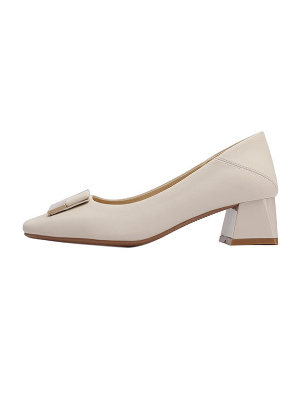 Chaussures élégantes à talons mi-hauts carrés avec boucle carrée