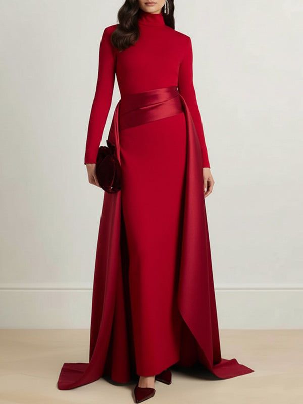 Robe longue moulante asymétrique à taille élastique, à empiècements, à col haut, couleur unie