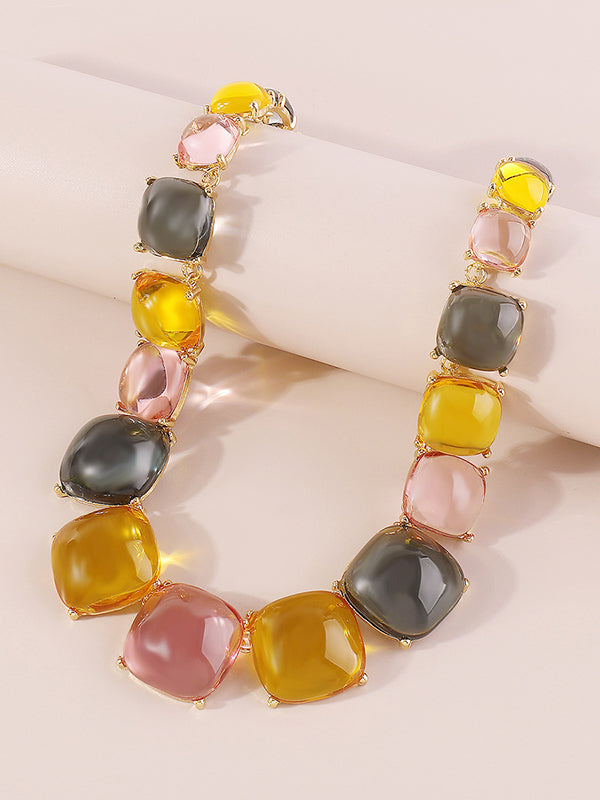 Collier géométrique délicat