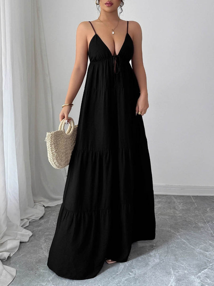 Robe longue plissée coupe trapèze, sans manches, dos nu, à cordon de serrage, à fines bretelles, couleur unie