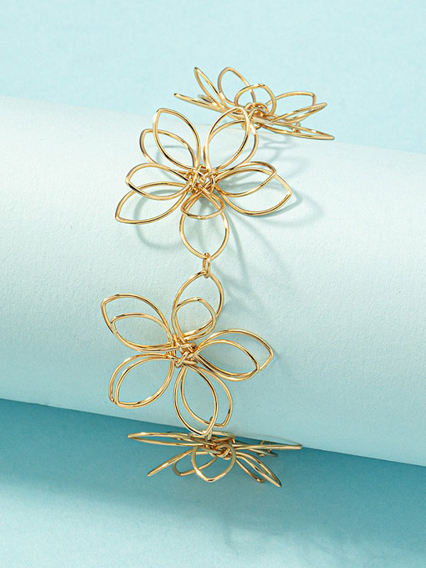 Bracelet ajouré en forme de fleur