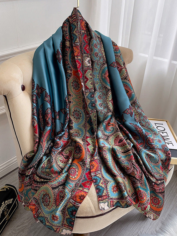 Châle vintage en imitation soie imprimée