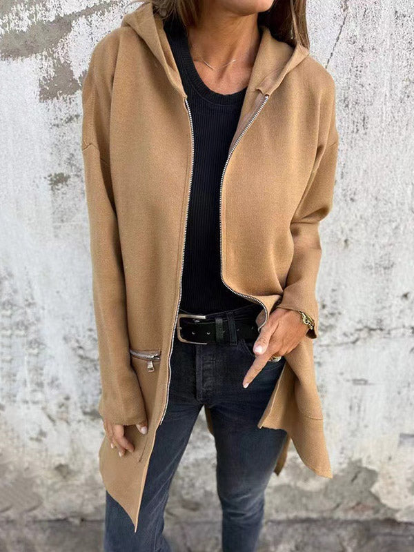 Veste à capuche, à manches longues, à poches, à empiècements, à fermeture éclair, couleur unie