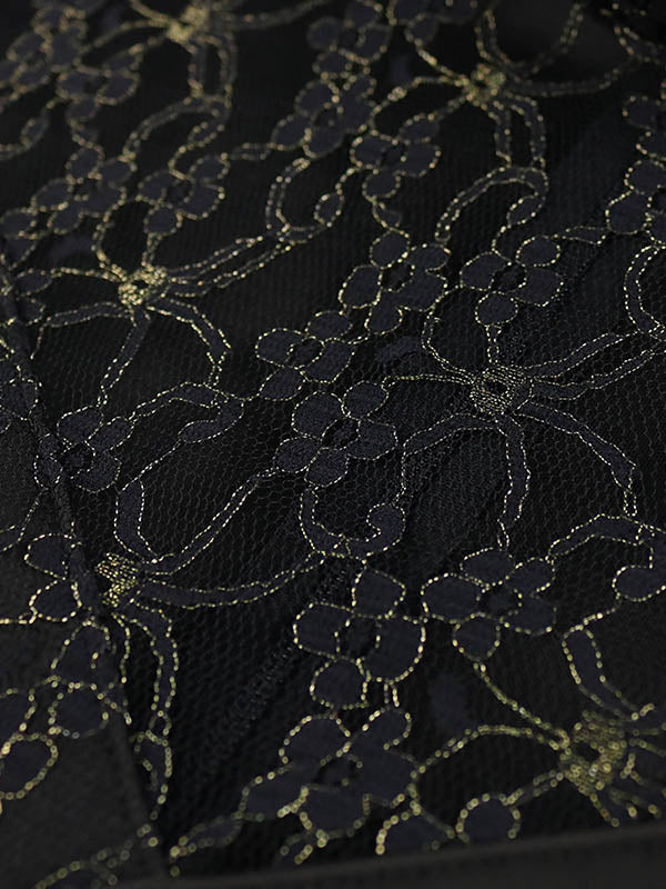 Robe mi-longue moulante taille haute, à bordure volantée, à empiècements, à col rond, couleur unie