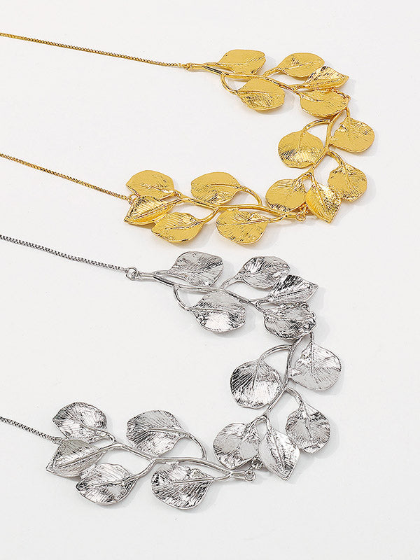 Collier en forme de feuilles, couleur unie