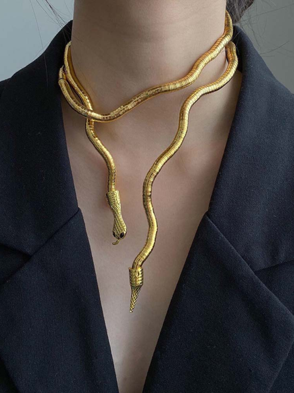 Collier tendance, en forme de serpent