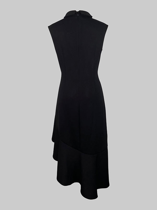 Robe mi-longue ample asymétrique boutonnée sans manches, à bordure volantée, à col cheminée, couleur unie