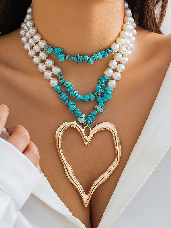 Collier perlé délicat en forme de cœur, couleur contrastée