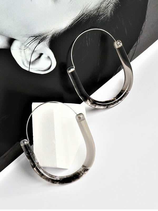 Boucles d'oreilles pendantes géométriques