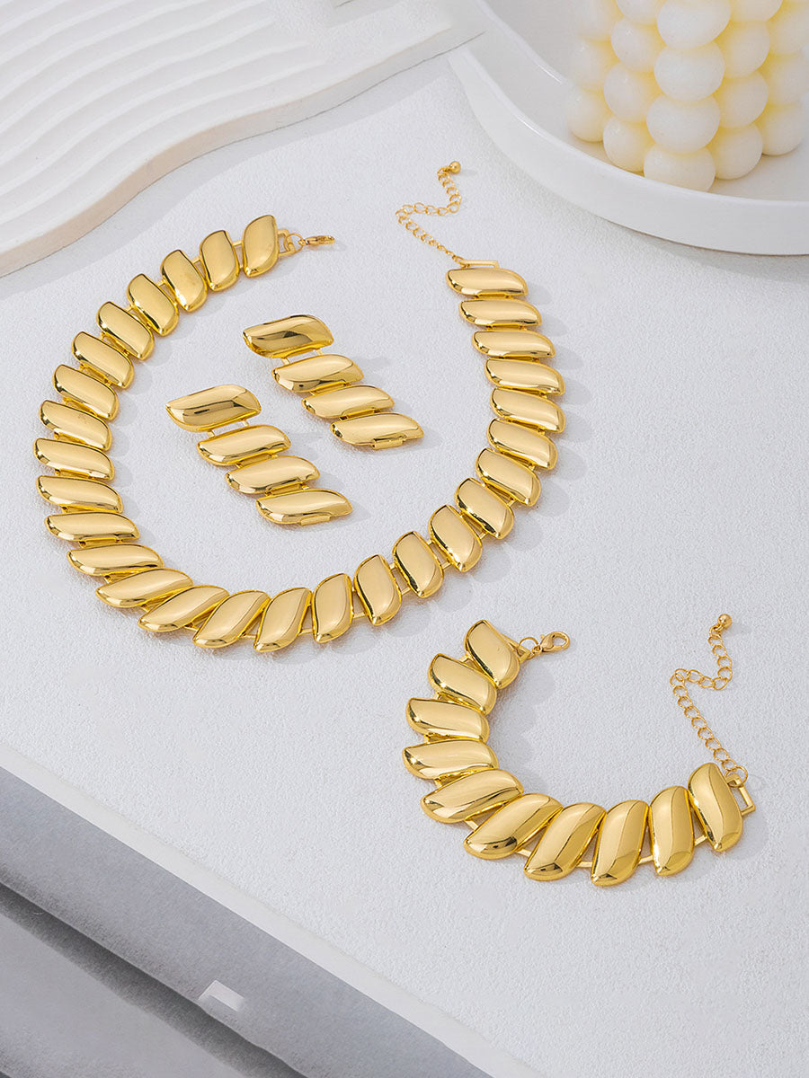 Parure collier et boucles d'oreilles géométrique