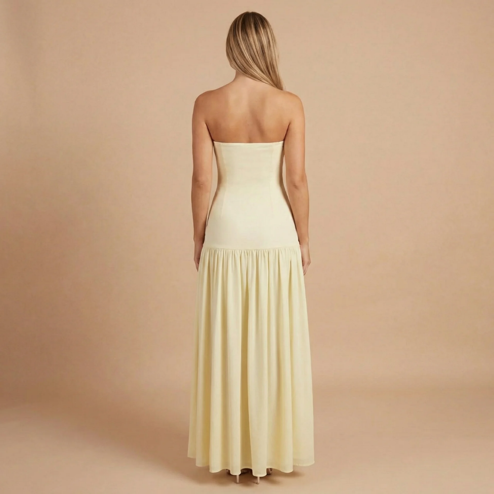 Sharon - Robe maxi sans bretelles avec taille tombante et fronces