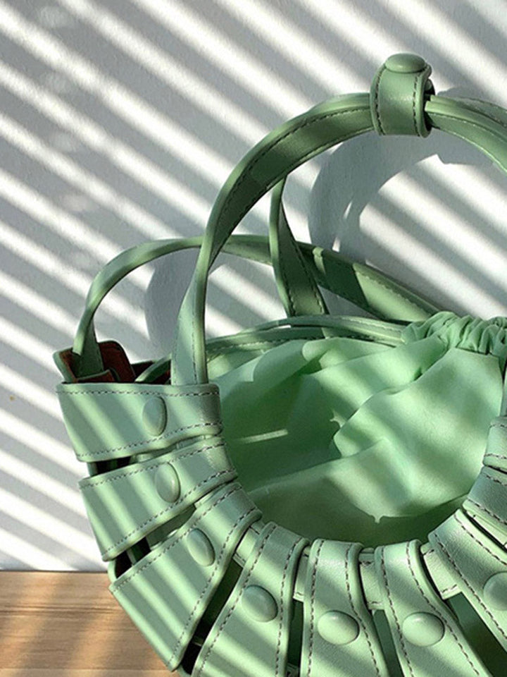 Pochette de soirée ajourée à cordon de serrage