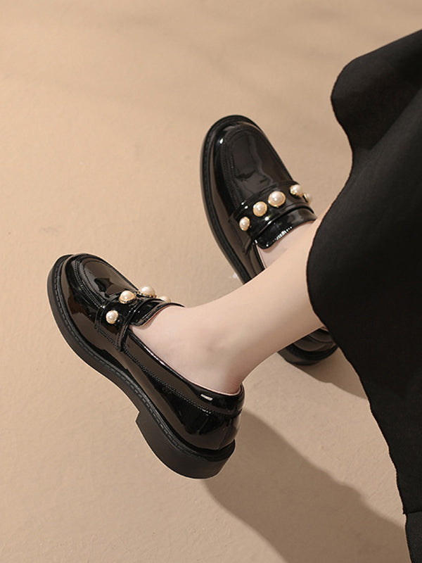 Mocassins fendus à bout rond